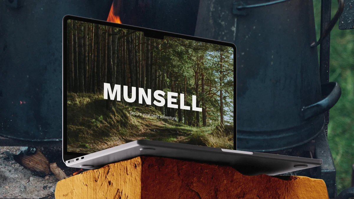 Munsell - Adventure Agency Presentation Template (PPTX)
